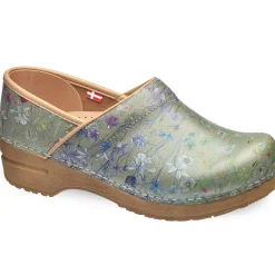 Fuchsia Women's Clog in Sage