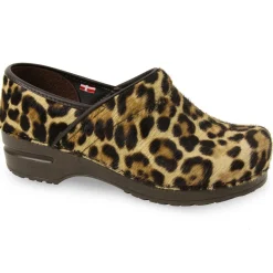 Lyon Women's Clog in Nature