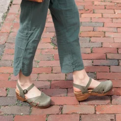 Margrethe Women's Sandal in Khaki