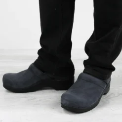 Pro. Oiled Leather Men's Clog in Ink