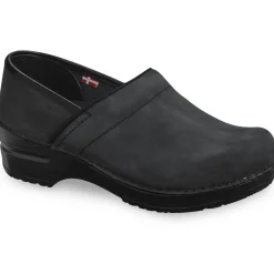 Pro. Oiled Leather Women's Clog in Black