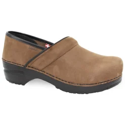 Pro. Oiled Leather Women's Clog in Chocolate