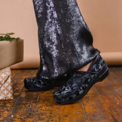 Ravena Women's Clog in Black