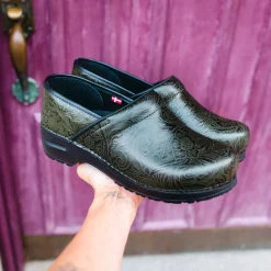 Rossie Women's Clog in Green
