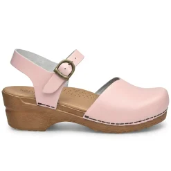 Sansi Women's Sandal in Pink