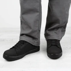 Umami S2 Unisex Sneaker in Black